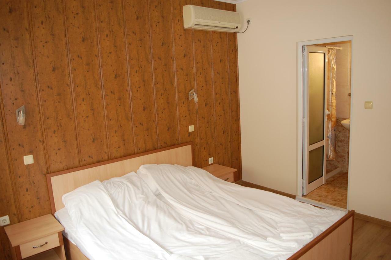 Hotel Vitosha トリャブナ エクステリア 写真